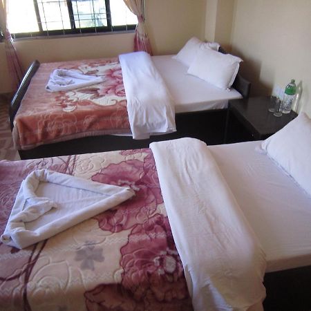 Hotel Sunflower Pokhara Bagian luar foto