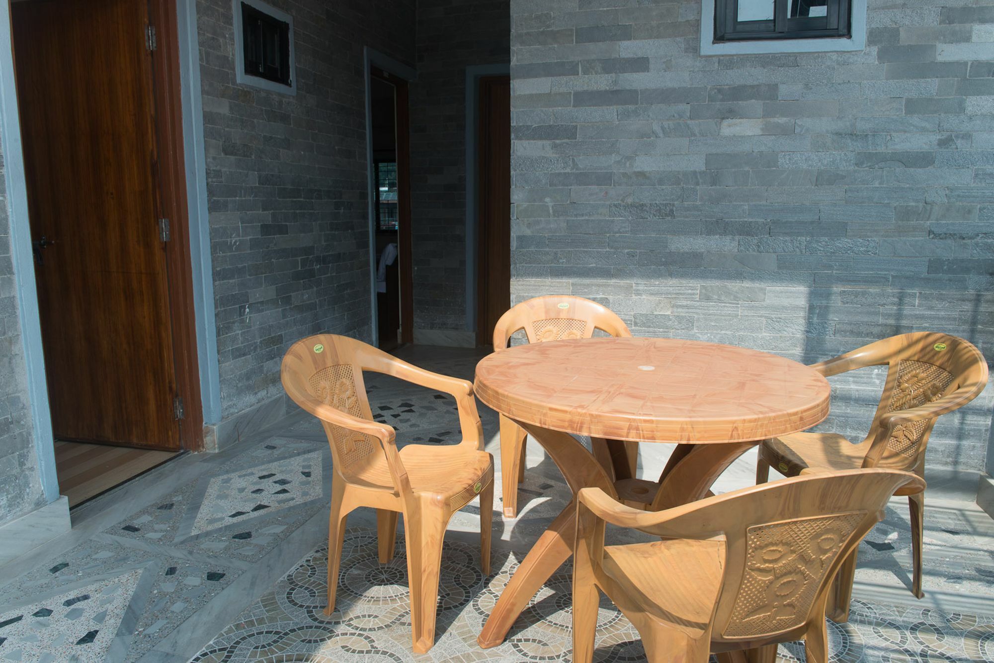 Hotel Sunflower Pokhara Bagian luar foto
